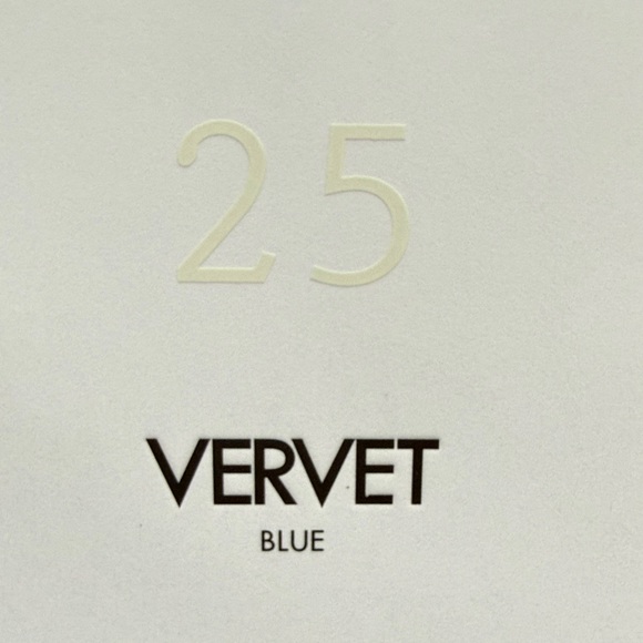 VERVET Blue Distressed Jeans - Picture 8 of 10